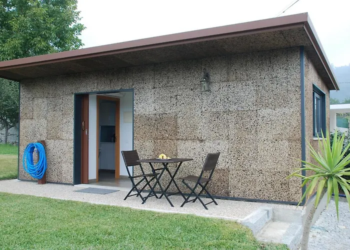Quinta Pedras De Baixo Acomodação com café da manhã Longos