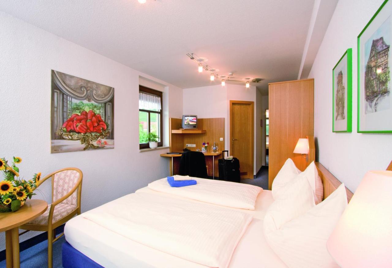Doppelzimmer mit eigenem Bad