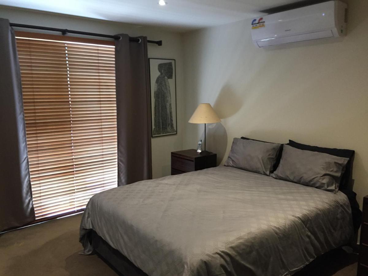 Deluxe Double Room,1032363203:JPEG