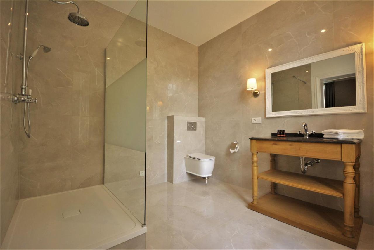 Superior Double or Twin Room,1032409184:JPEG