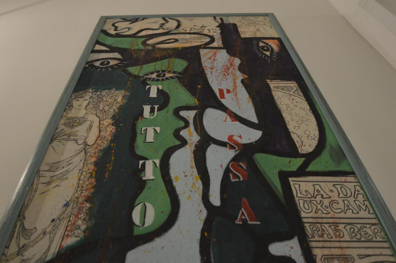 Camera Tripla