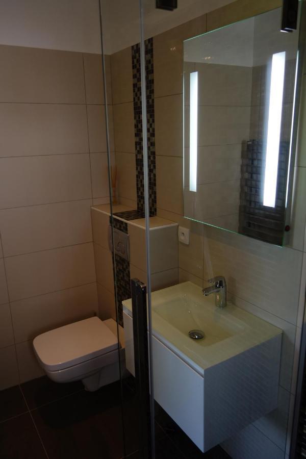 Kamer met Queensize Bed