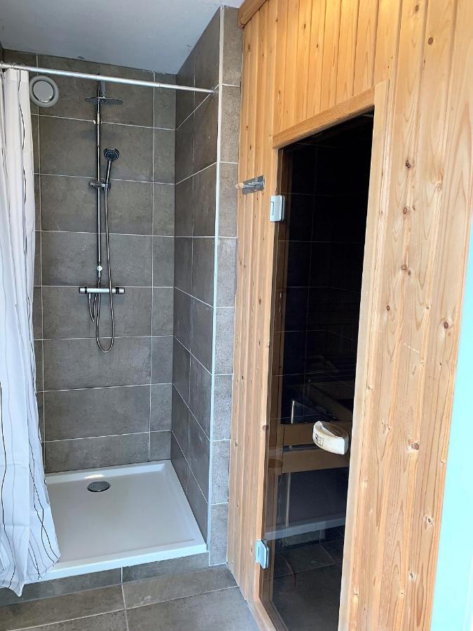 Kamer met Queensize Bed en Bubbelbad