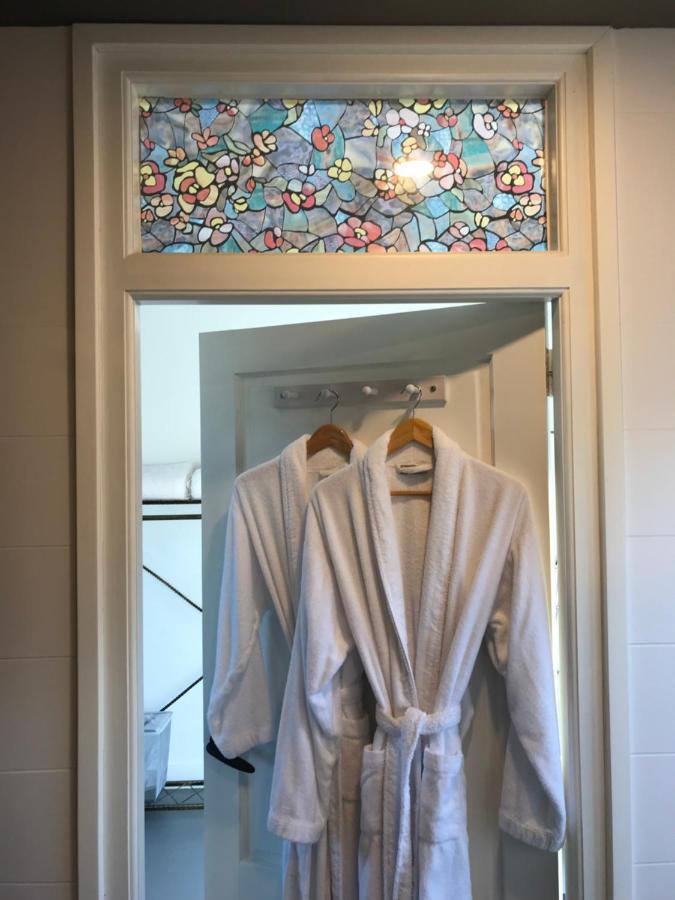 Tweepersoonskamer met Eigen Badkamer