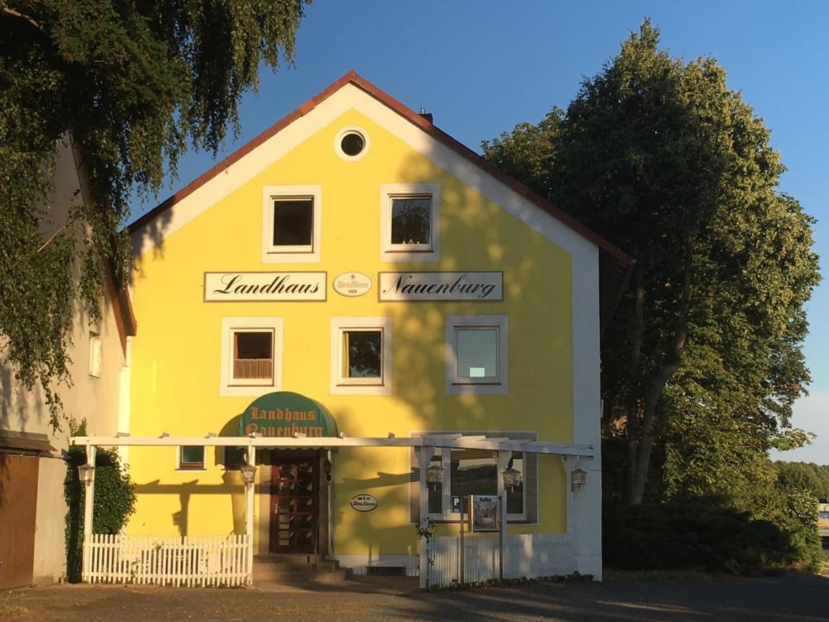 Doppel-/Zweibettzimmer mit Aussicht