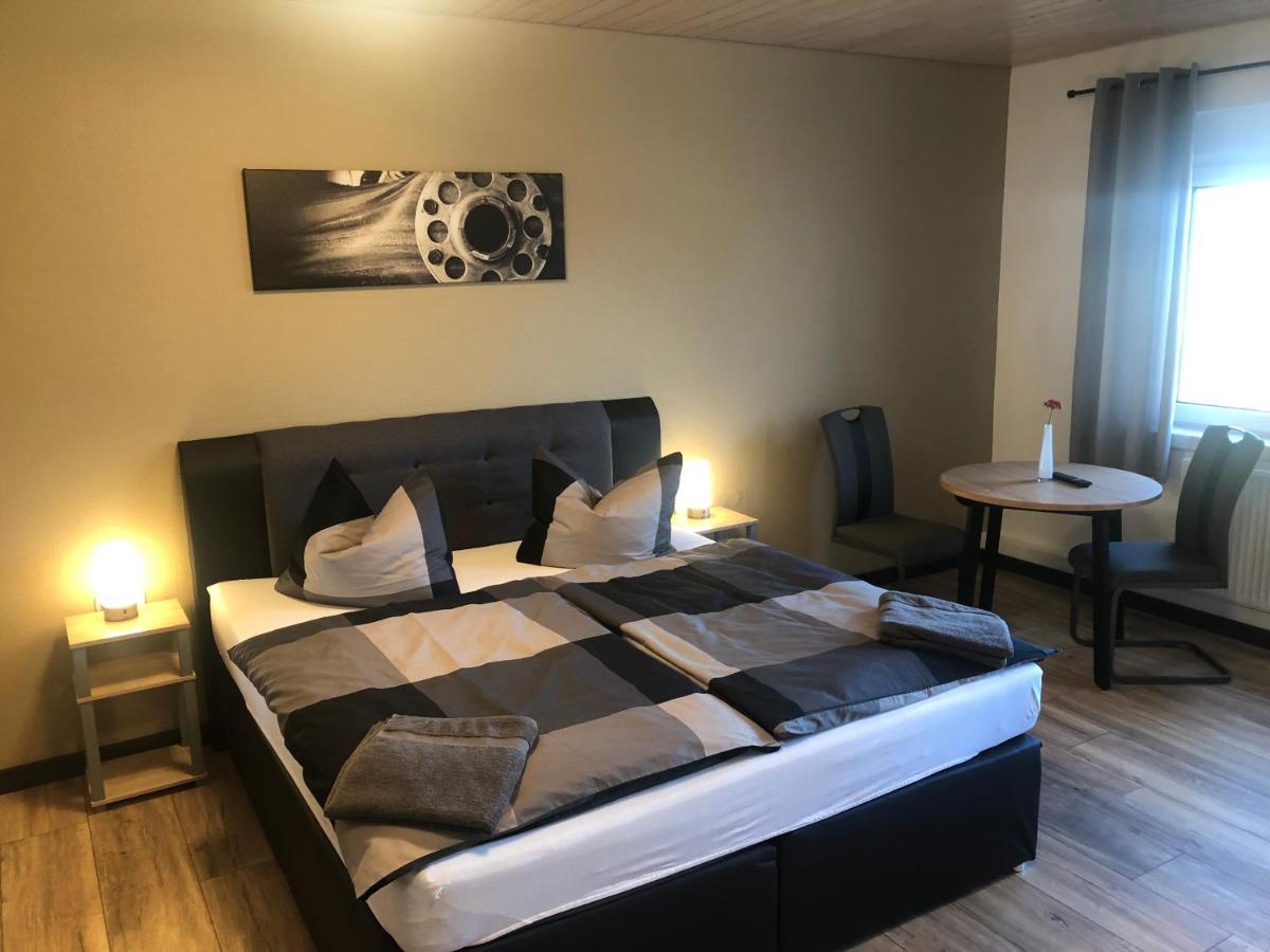 Doppelzimmer mit Gemeinschaftsbad