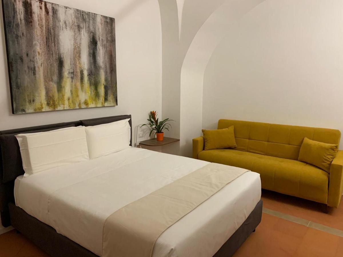 Deluxe Double Room Extra Bed,1037247337:JPEG