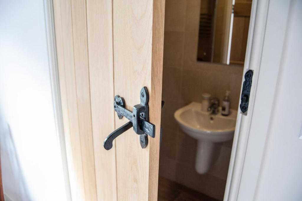 Deluxe Double Room,1046481880:JPEG