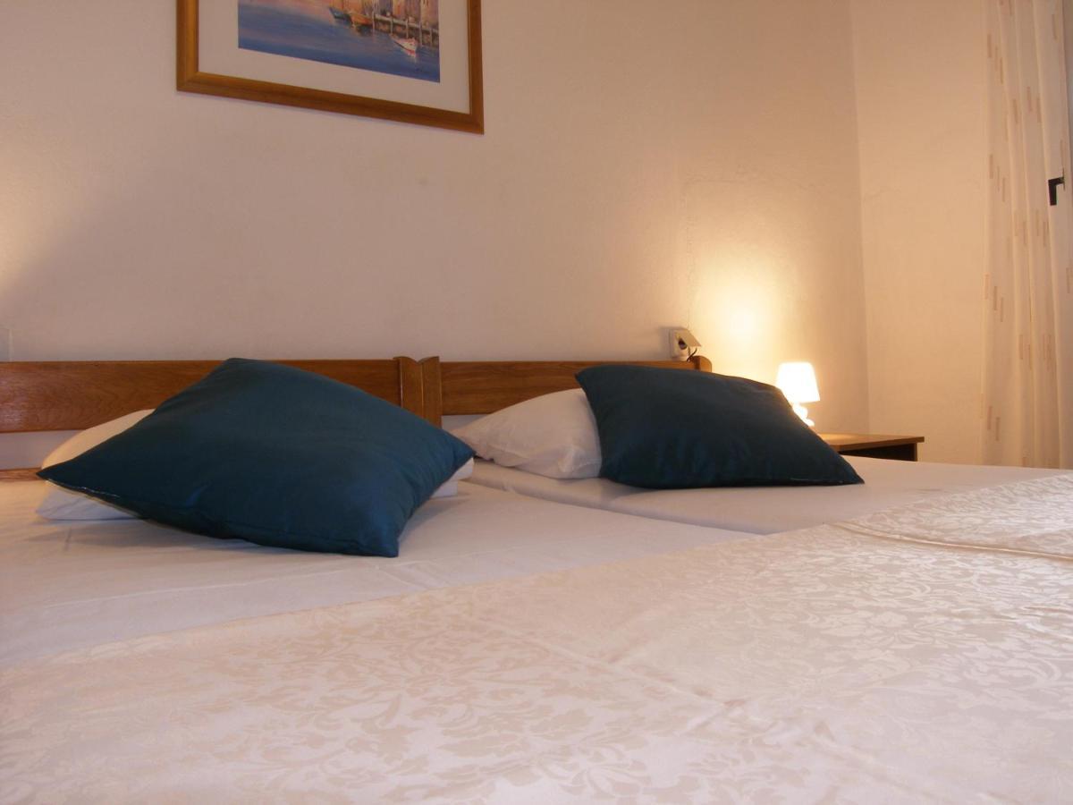 Double Room with Balcony (2 Adults + 1 Child)