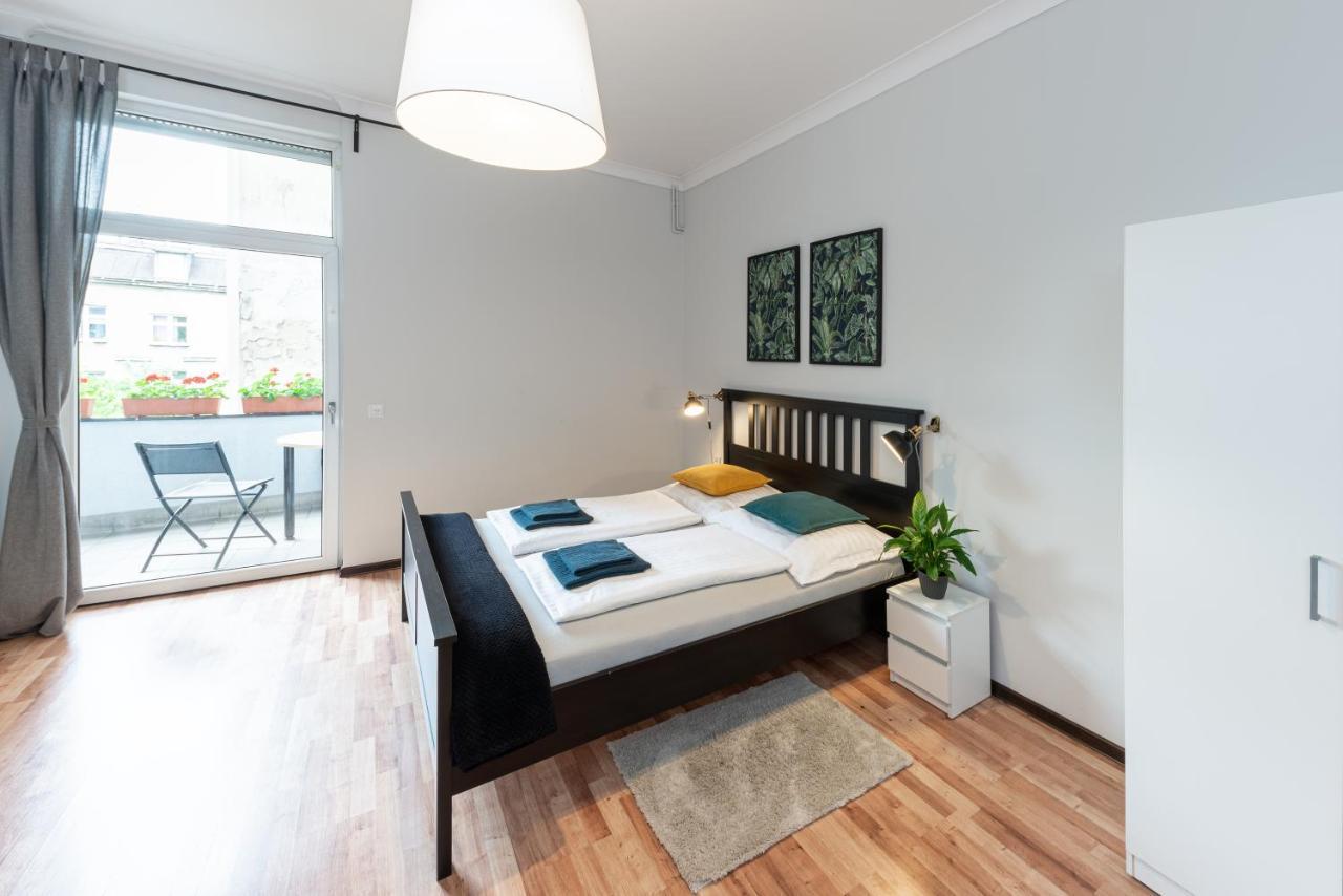 Double Room with Shared Bathroom and Balcony
