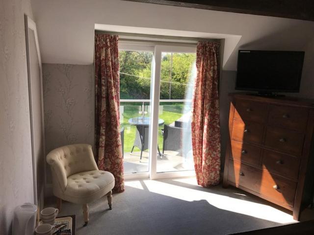 King Room with Garden View
