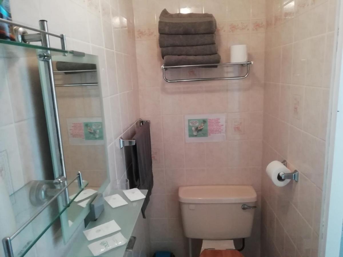 Standard Family Room,1057837648:JPEG