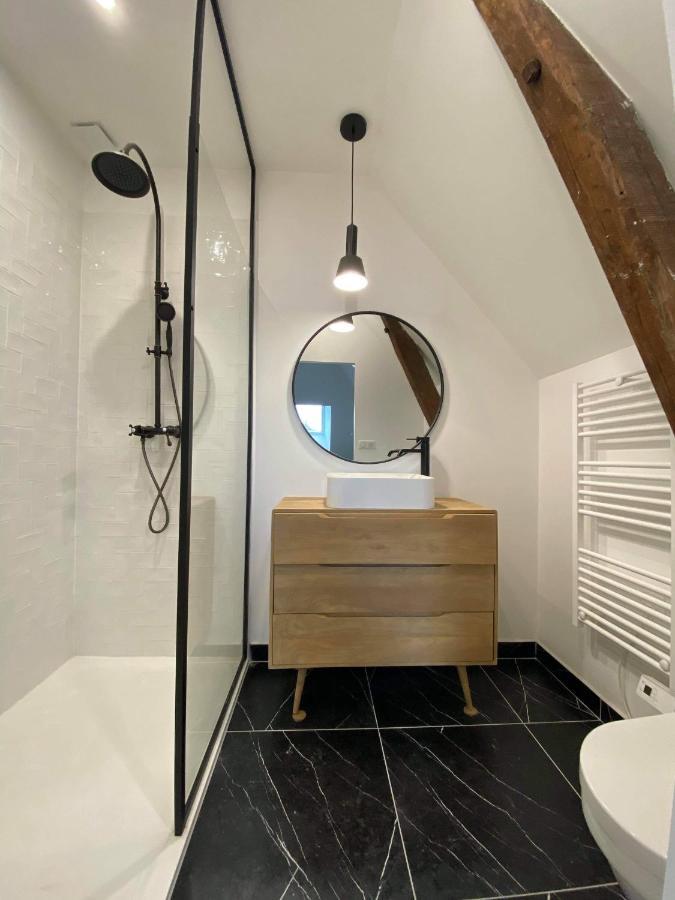 Deluxe Double Room with Shower