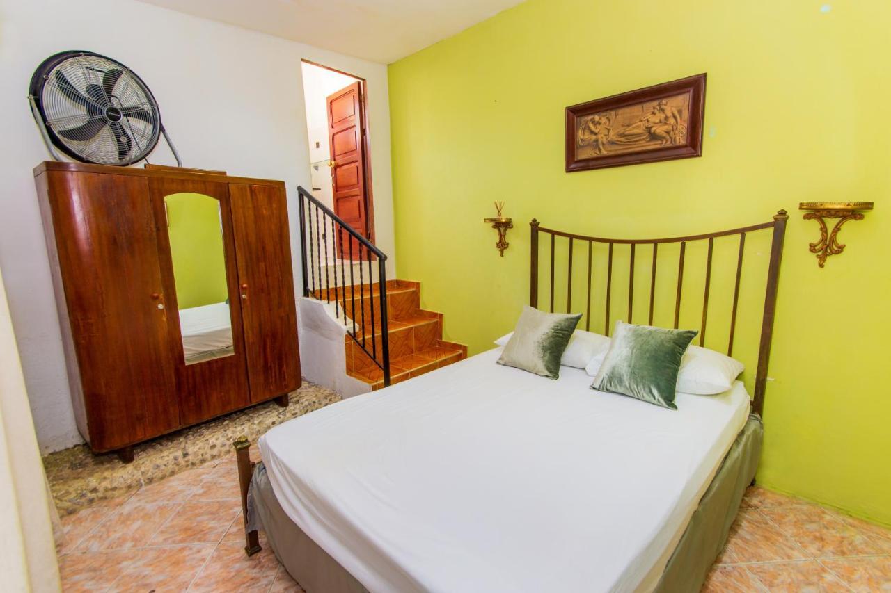 Double Room,744057652:JPEG