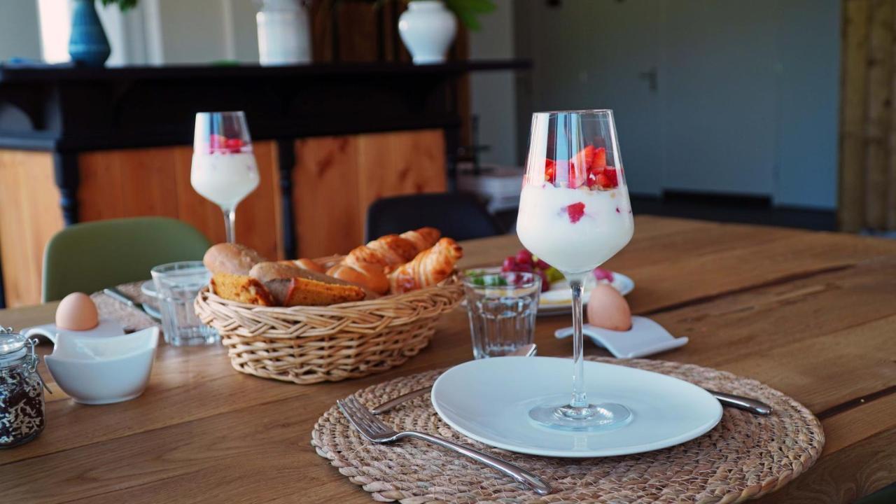 Tweepersoonskamer met een Eigen Externe Badkamer