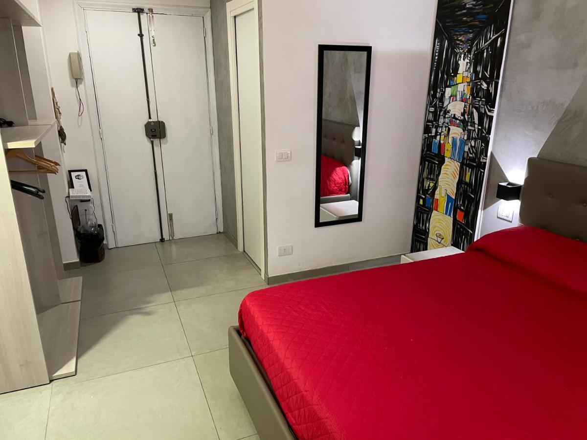 Double Room Private Bathroom