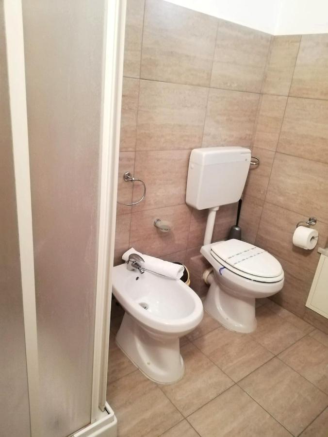 Double Room Private External Bathroom