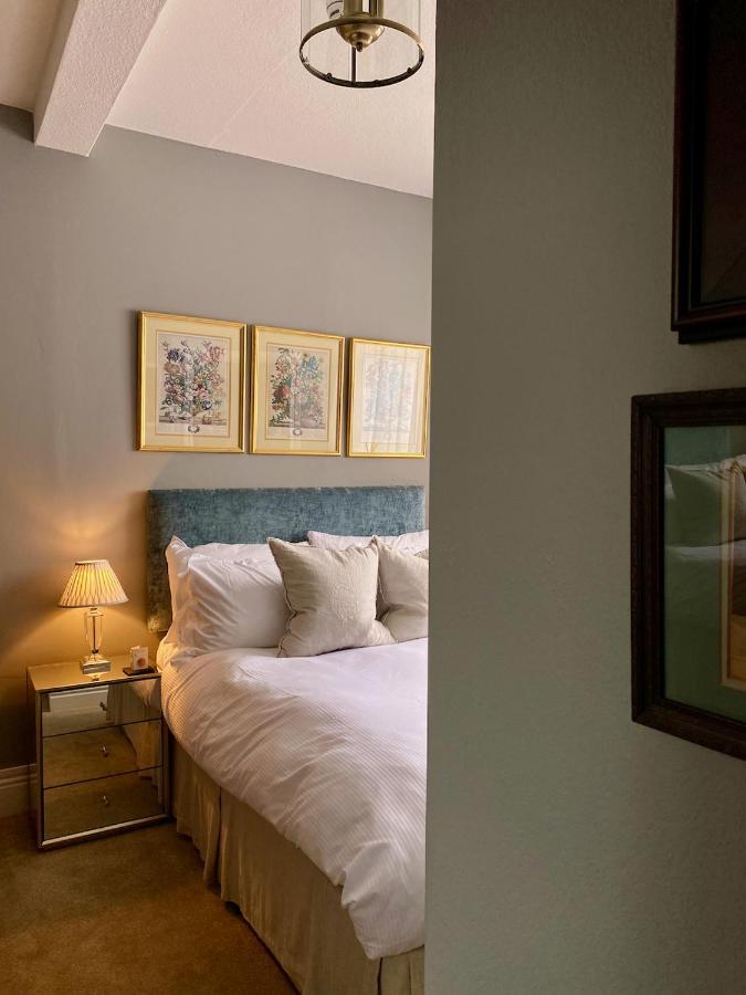 Small Double Room - Ground Floor- Pets not allowed,1111378698:JPEG