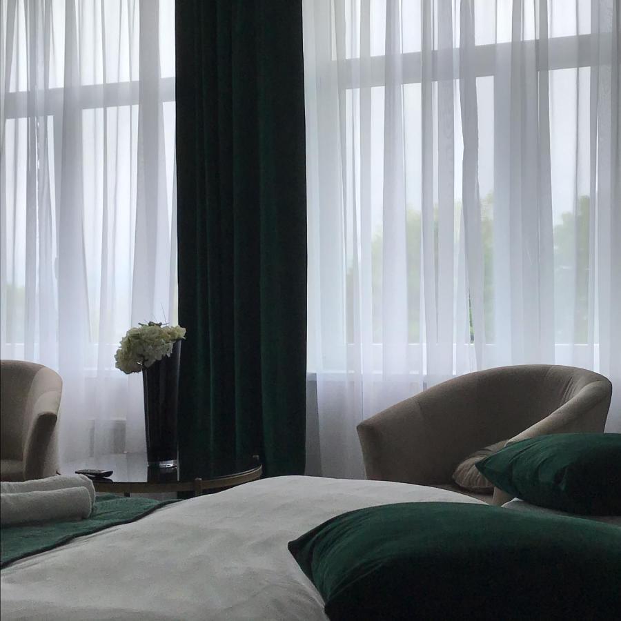 Doppelzimmer mit Balkon