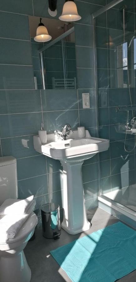 Doppelzimmer mit Gartenblick