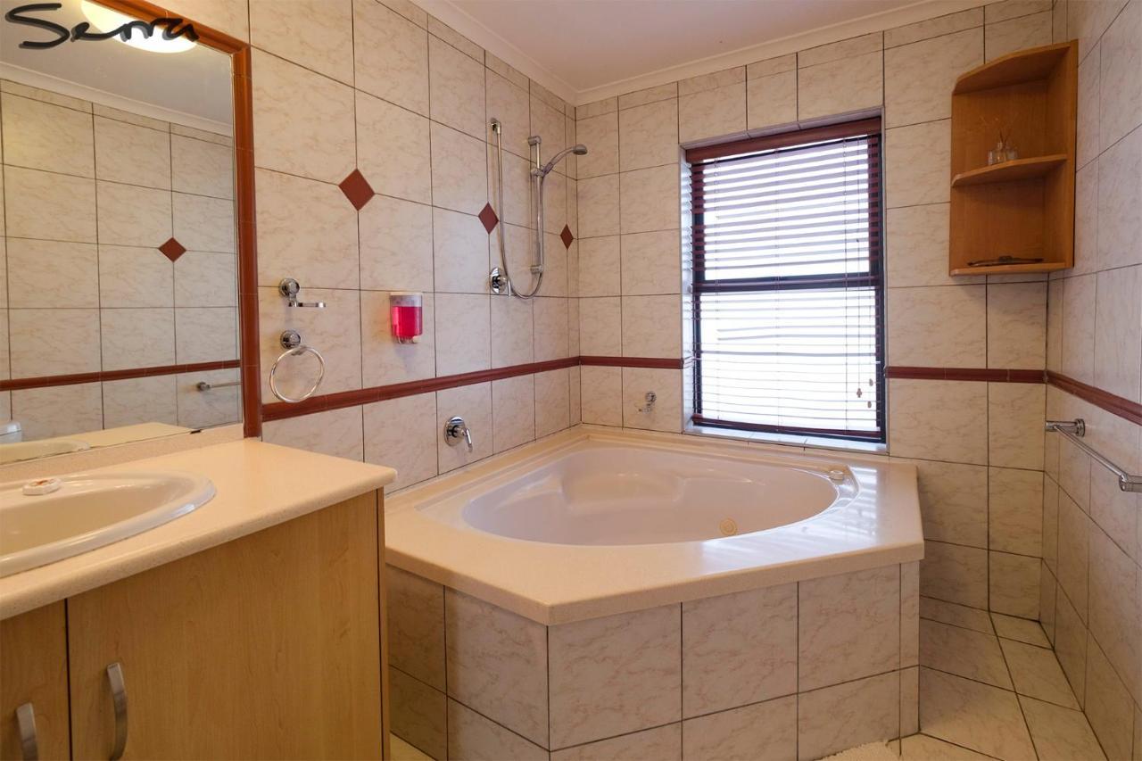 Luxury Suite Room,1132120668:JPEG