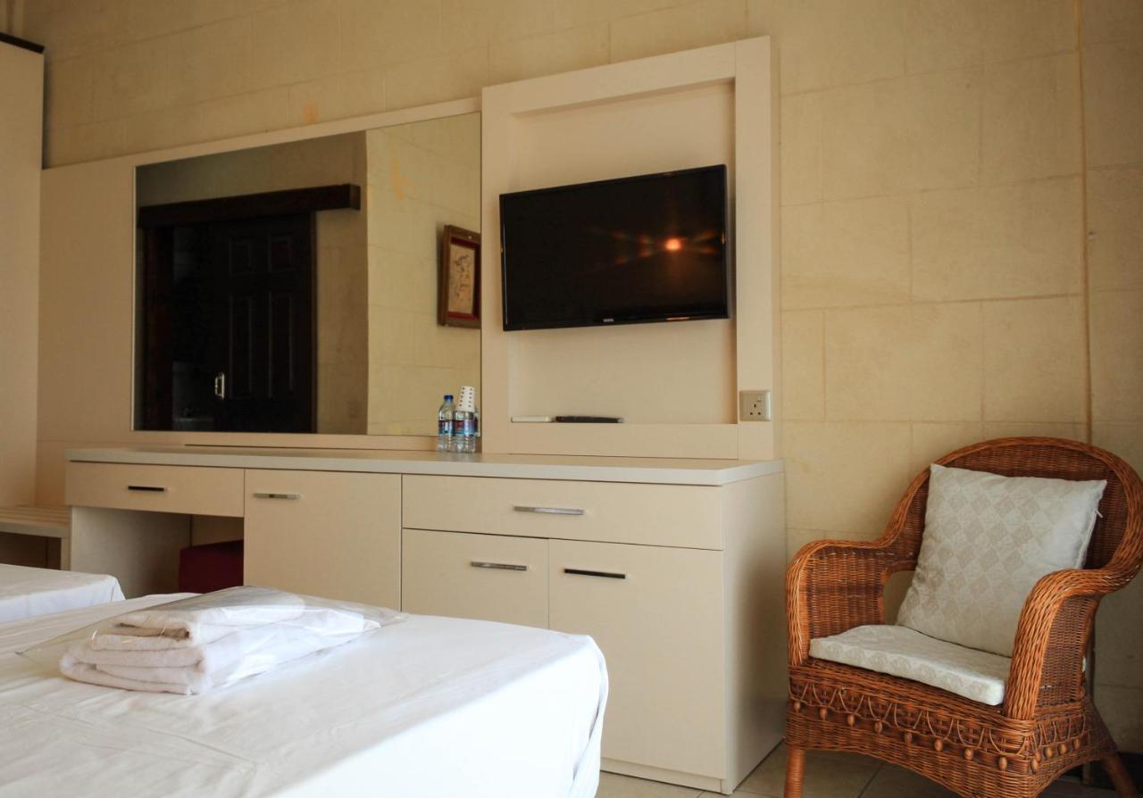 Standard Single Room,1136530522:JPEG