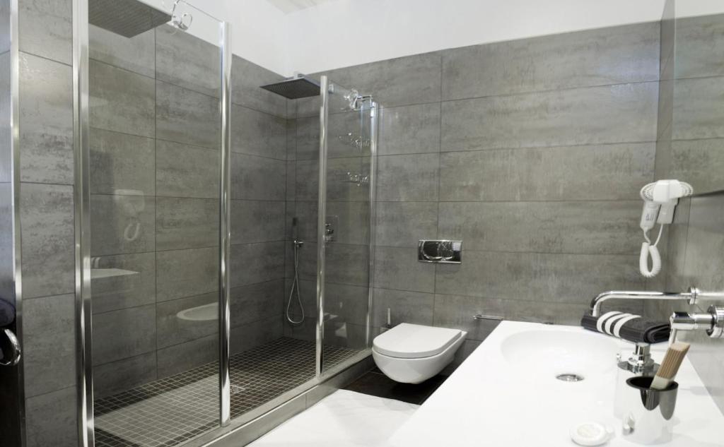 Habitación Familiar (2 adultos + 1 niño)