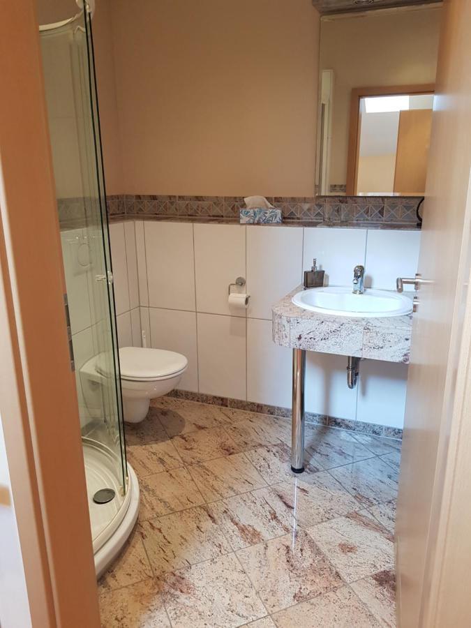 Doppelzimmer mit eigenem Bad