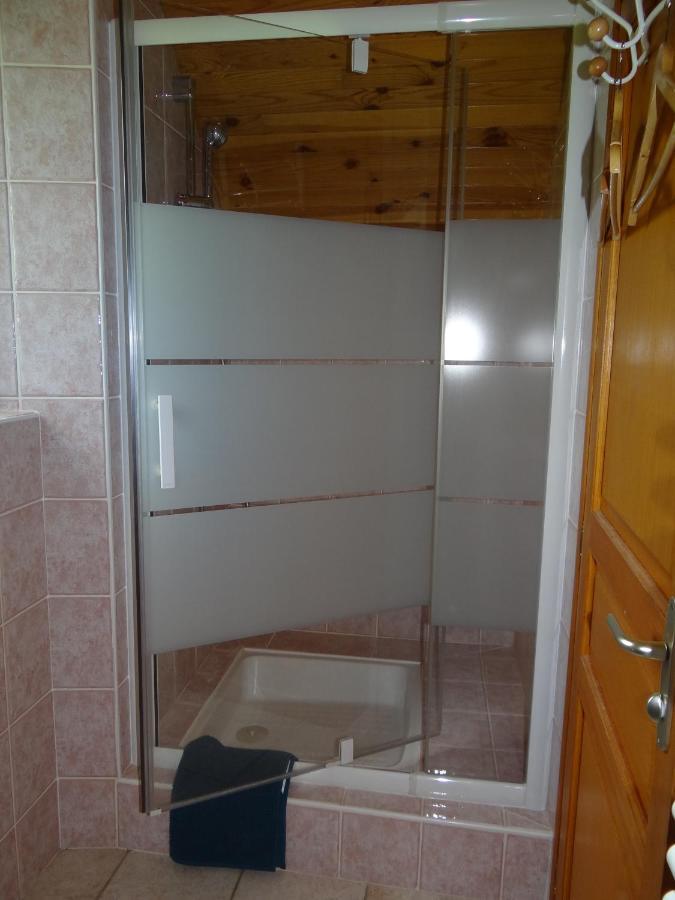 Chambre Familiale avec Salle de Bains Privative