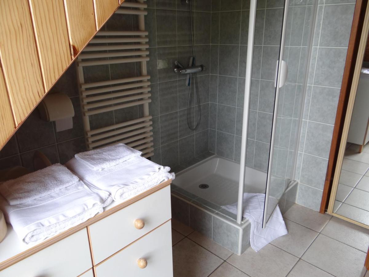 Chambre Familiale avec Salle de Bains Privative