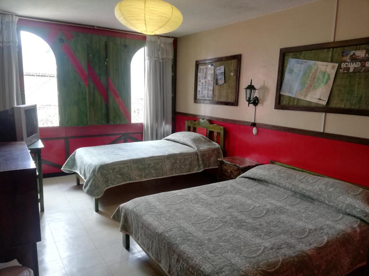 Camera Familiare con Bagno Privato
