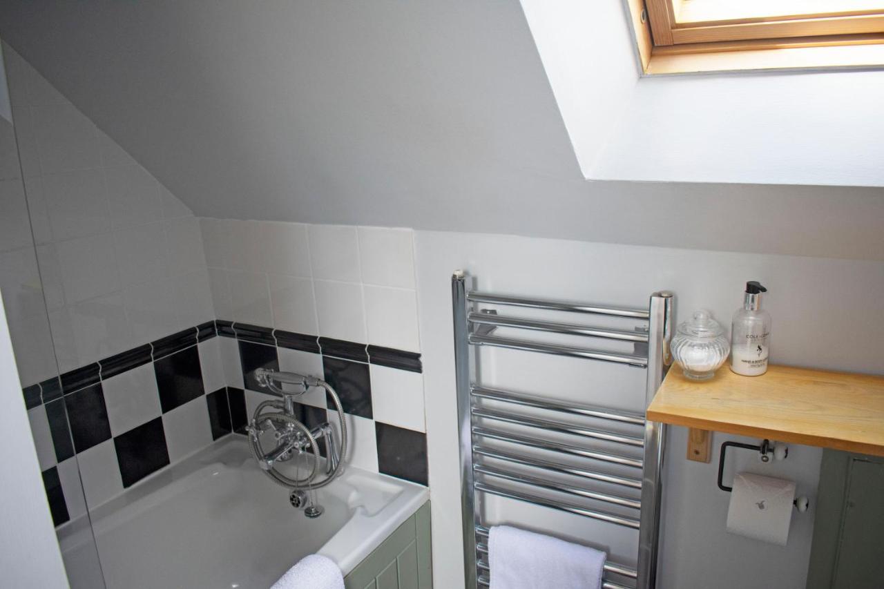 Double Room with Private Bathroom,1646352780:JPEG