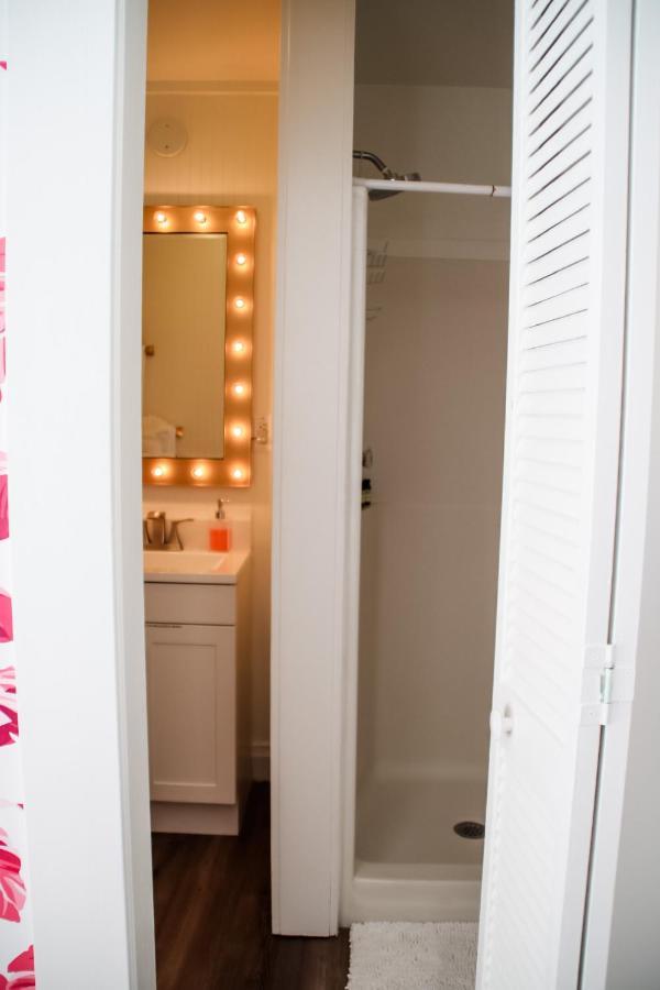 Room 12,1154483169:JPEG