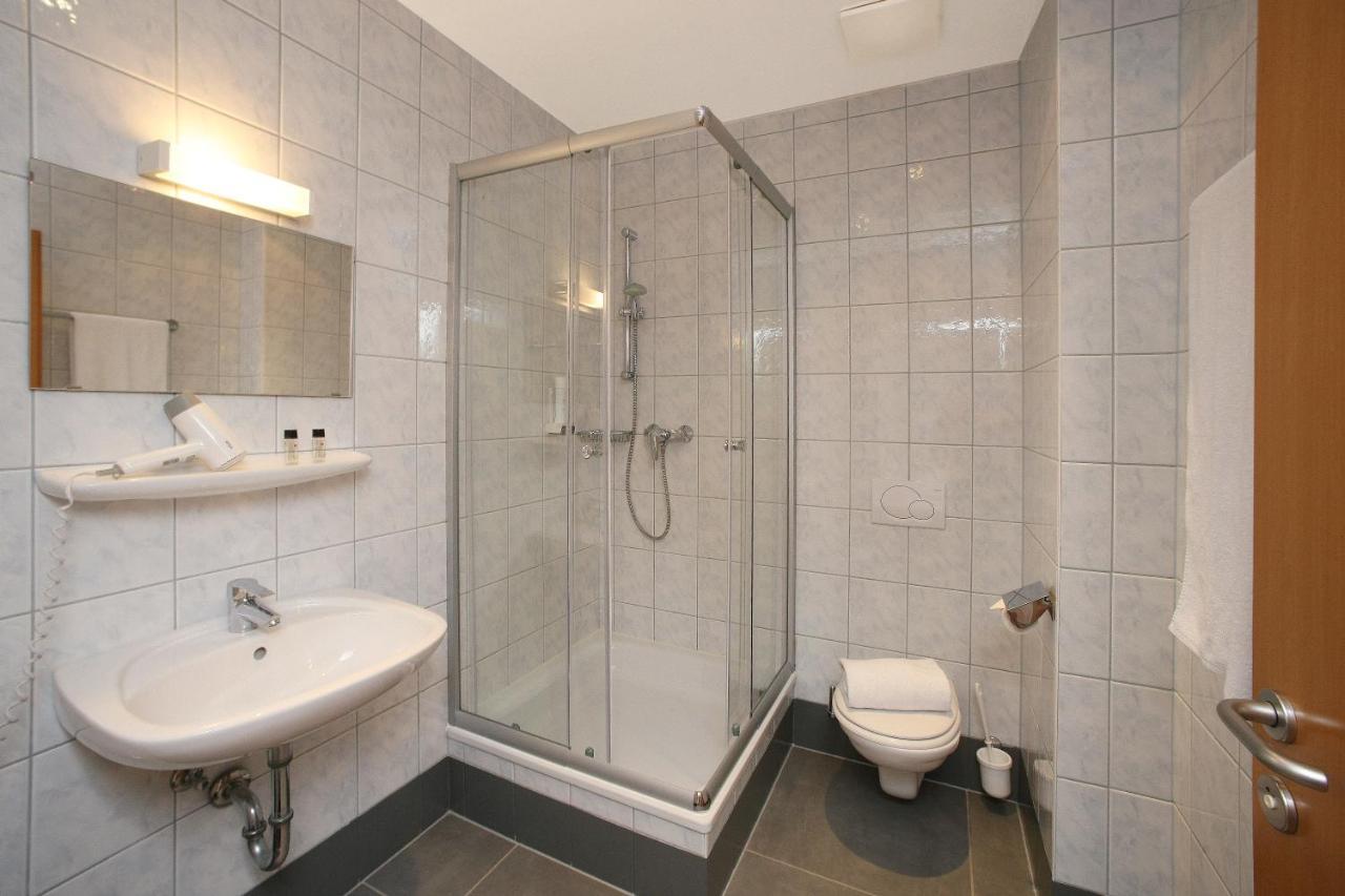 Double Room with Lake View