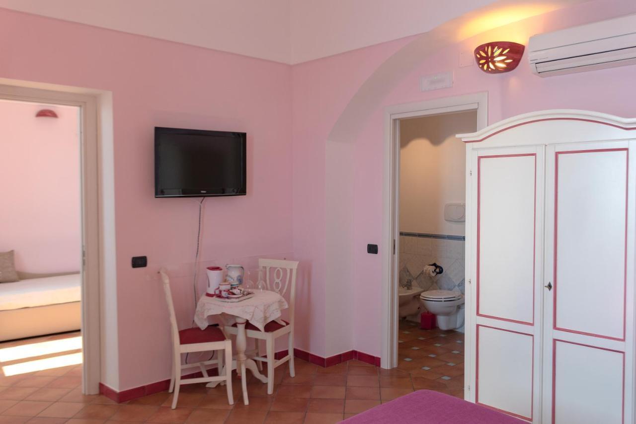Deluxe Room,1155336573:JPEG