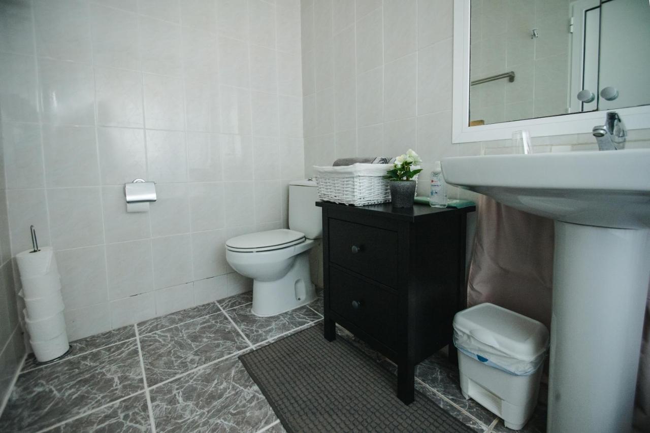 Habitación Doble con baño privado - 2 camas