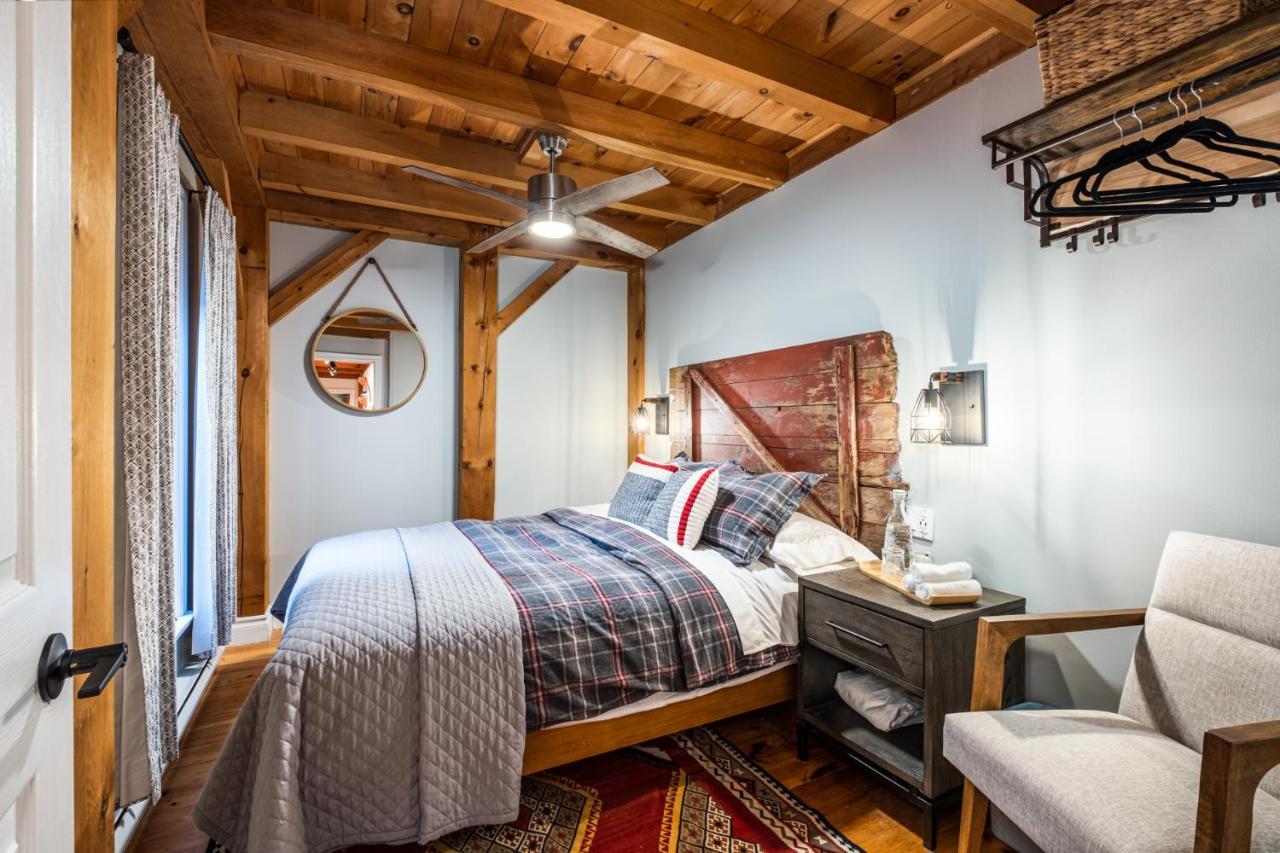 Chambre Lit Queen-Size - Vue sur Jardin