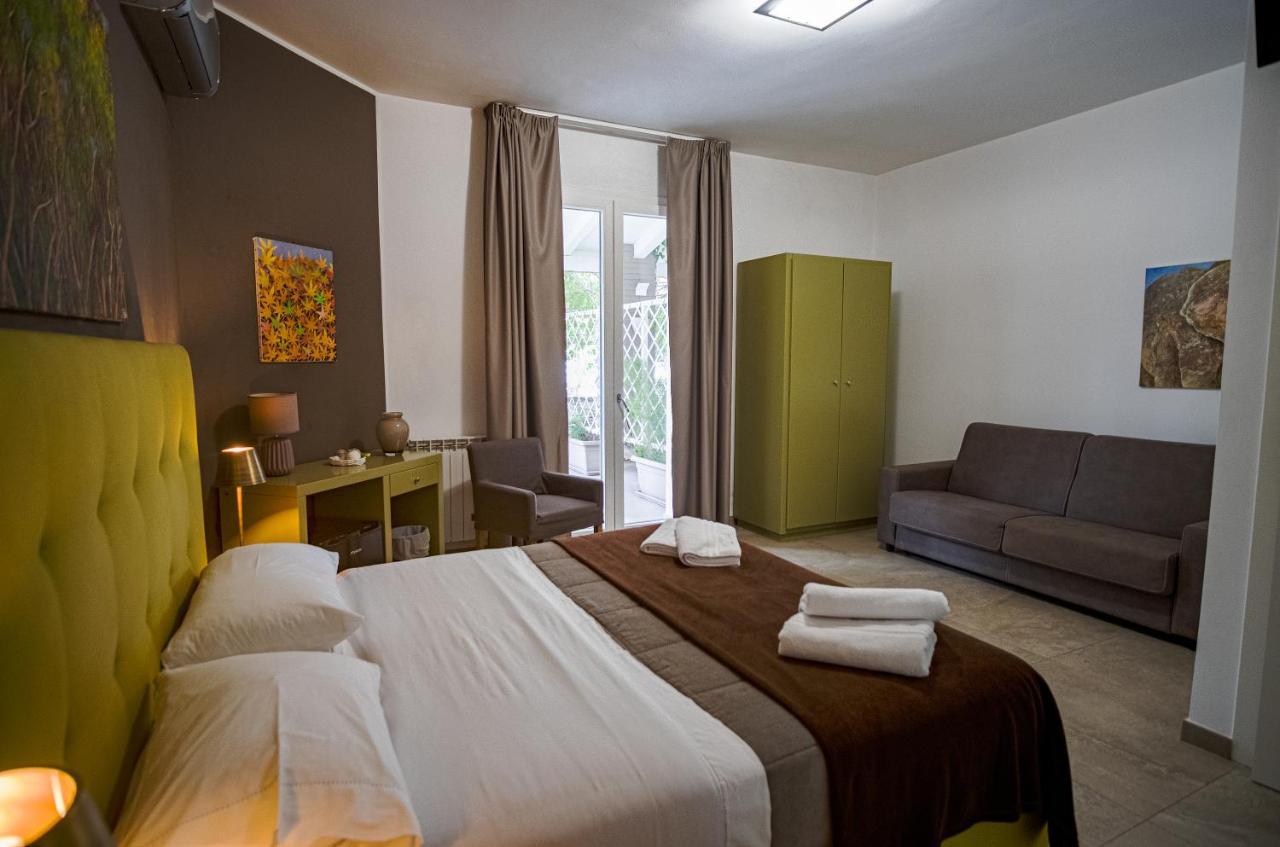Deluxe Double Room Balcony