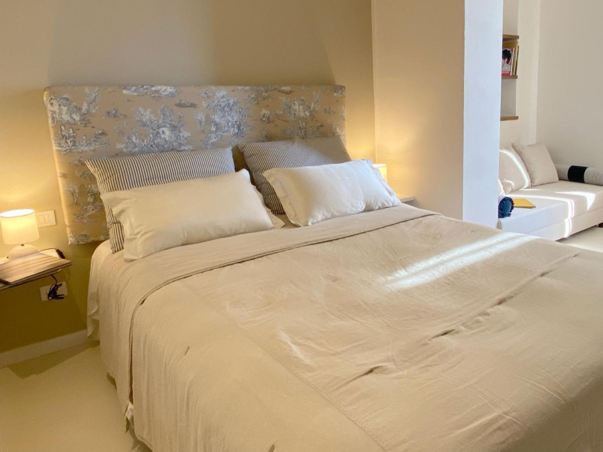 Double Room with Lake View