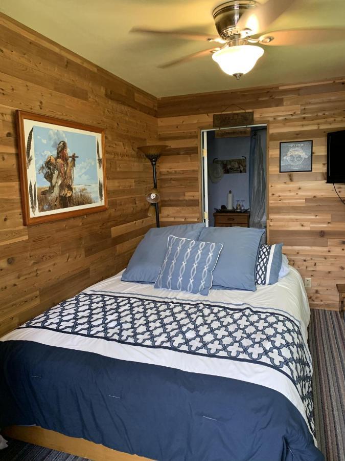Standard Double Room,1589172581:JPEG