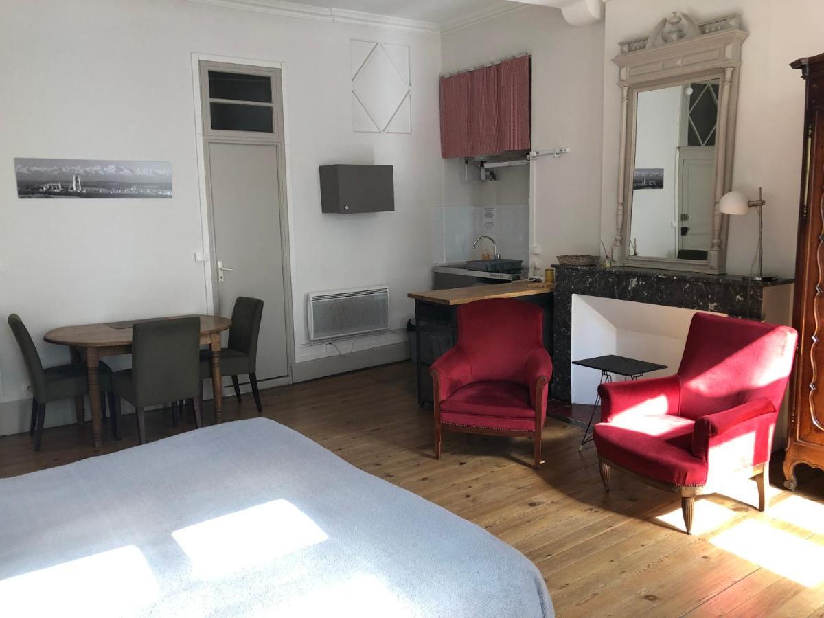 Driepersoonskamer met Eigen Badkamer