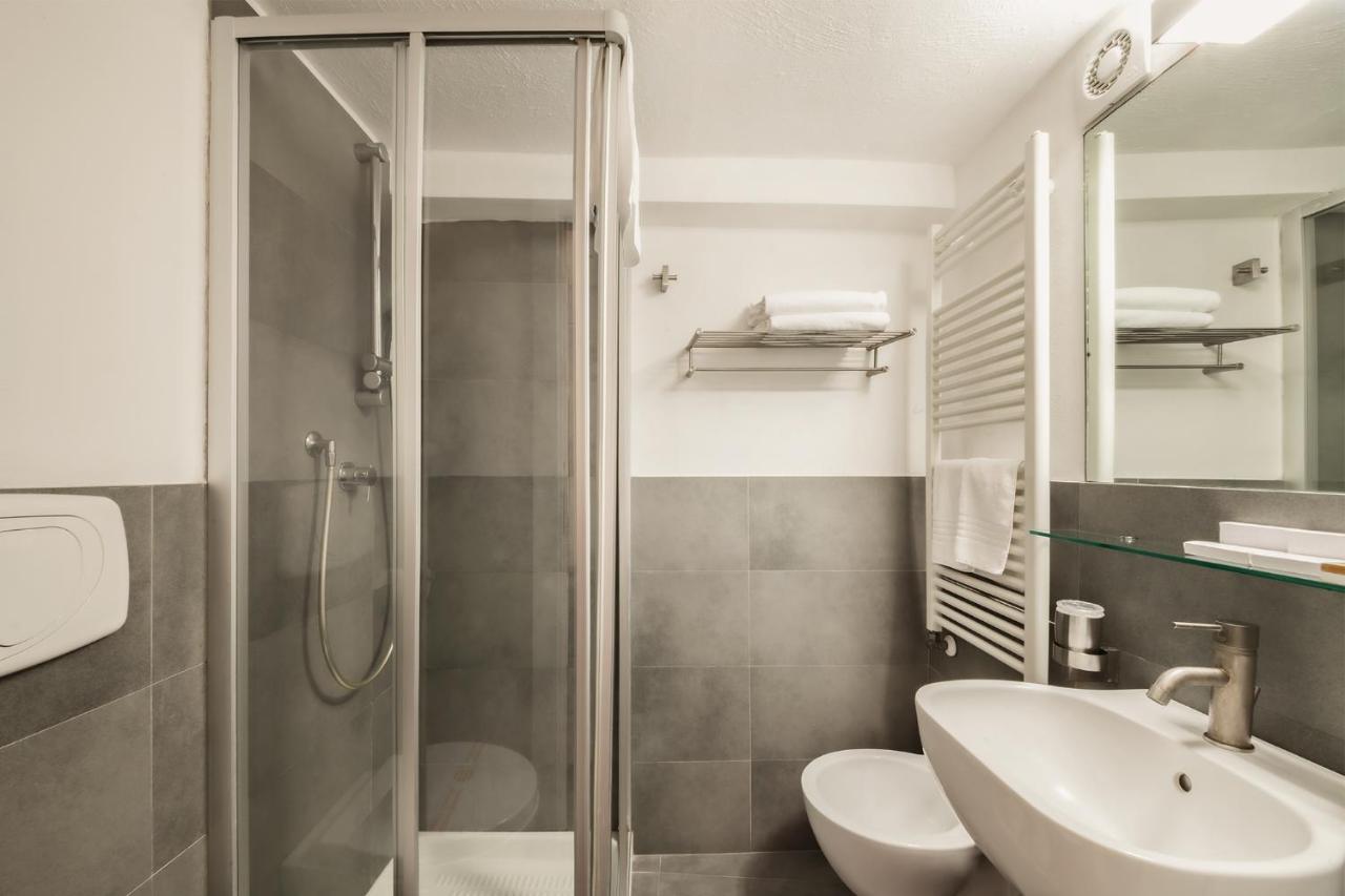 Large Double or Twin Room,1205291014:JPEG