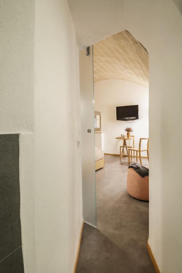 Double or Twin Room,1205302885:JPEG