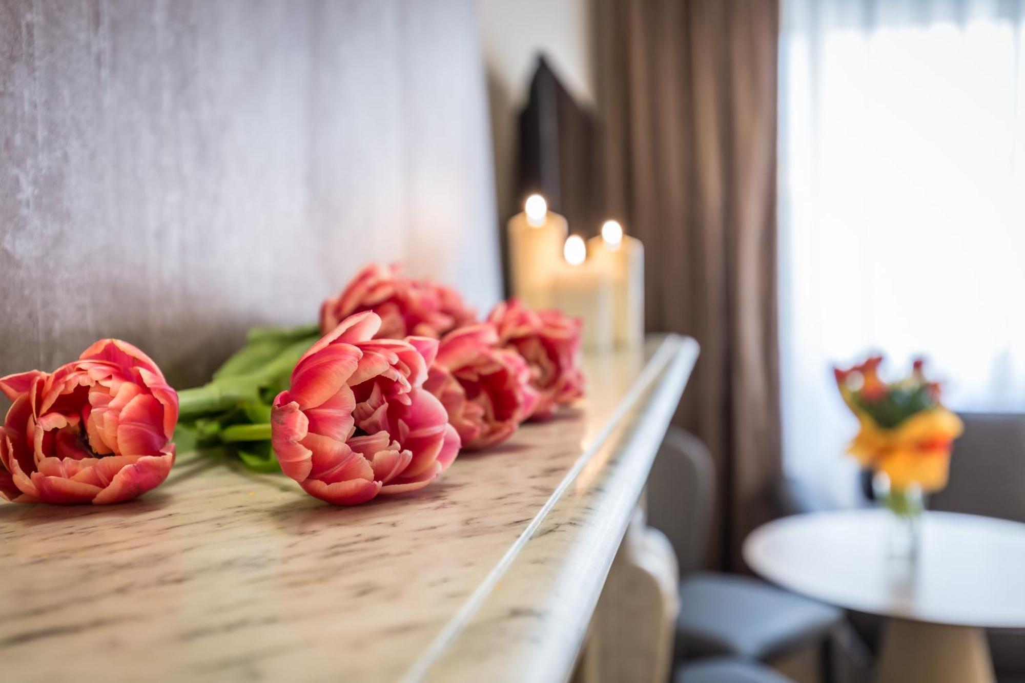 Chambre Double de Luxe avec Baignoire Spa et Balcon