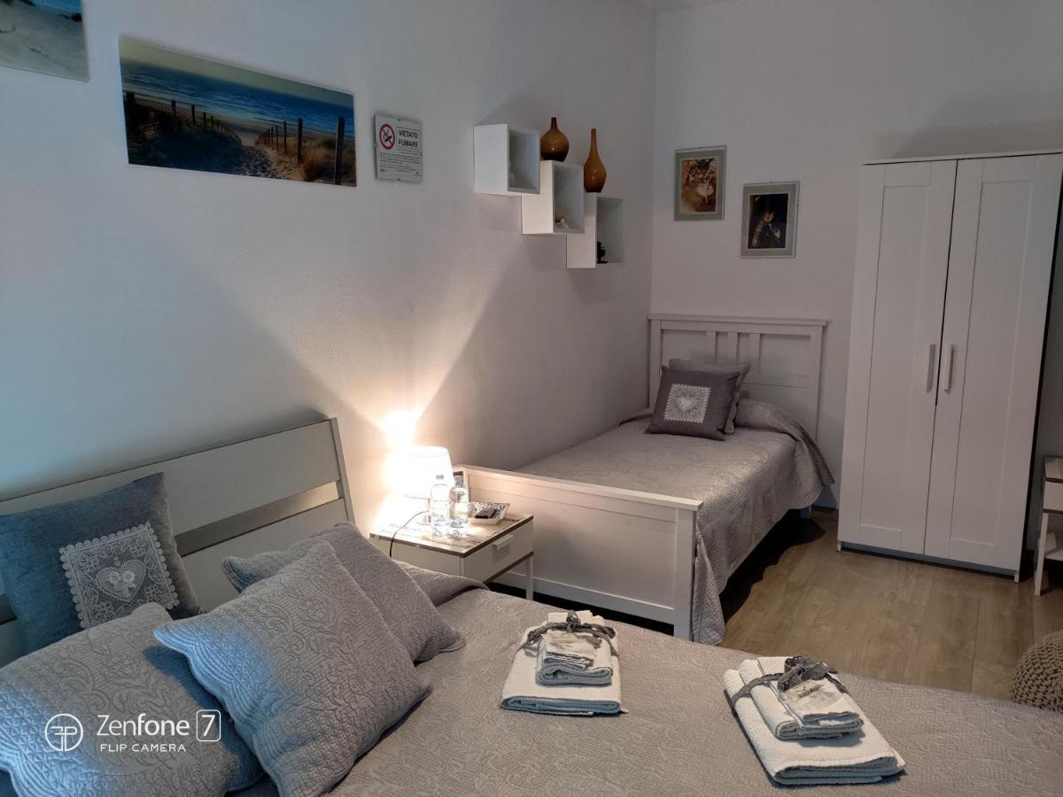 Deluxe Double Room Private Bathroom