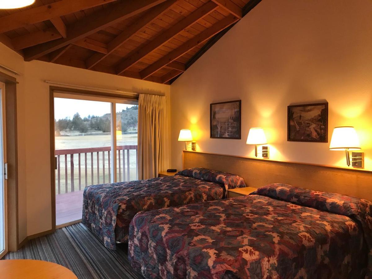 Deluxe Double Room Bath