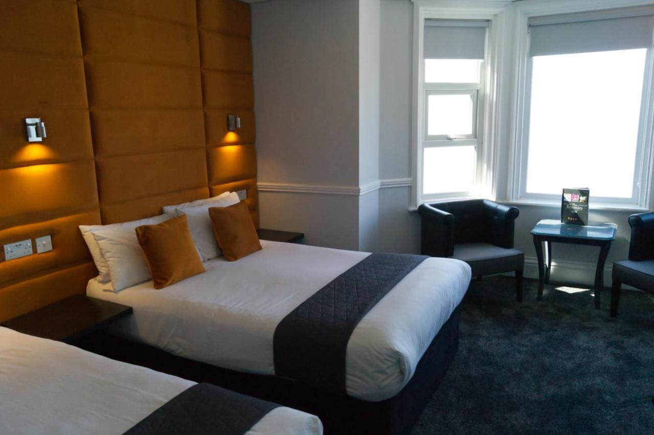 Superior Triple Room with Sea View,1239246613:JPEG