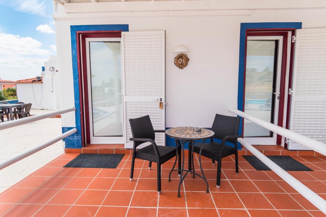 Habitación Doble Deluxe con acceso a la piscina