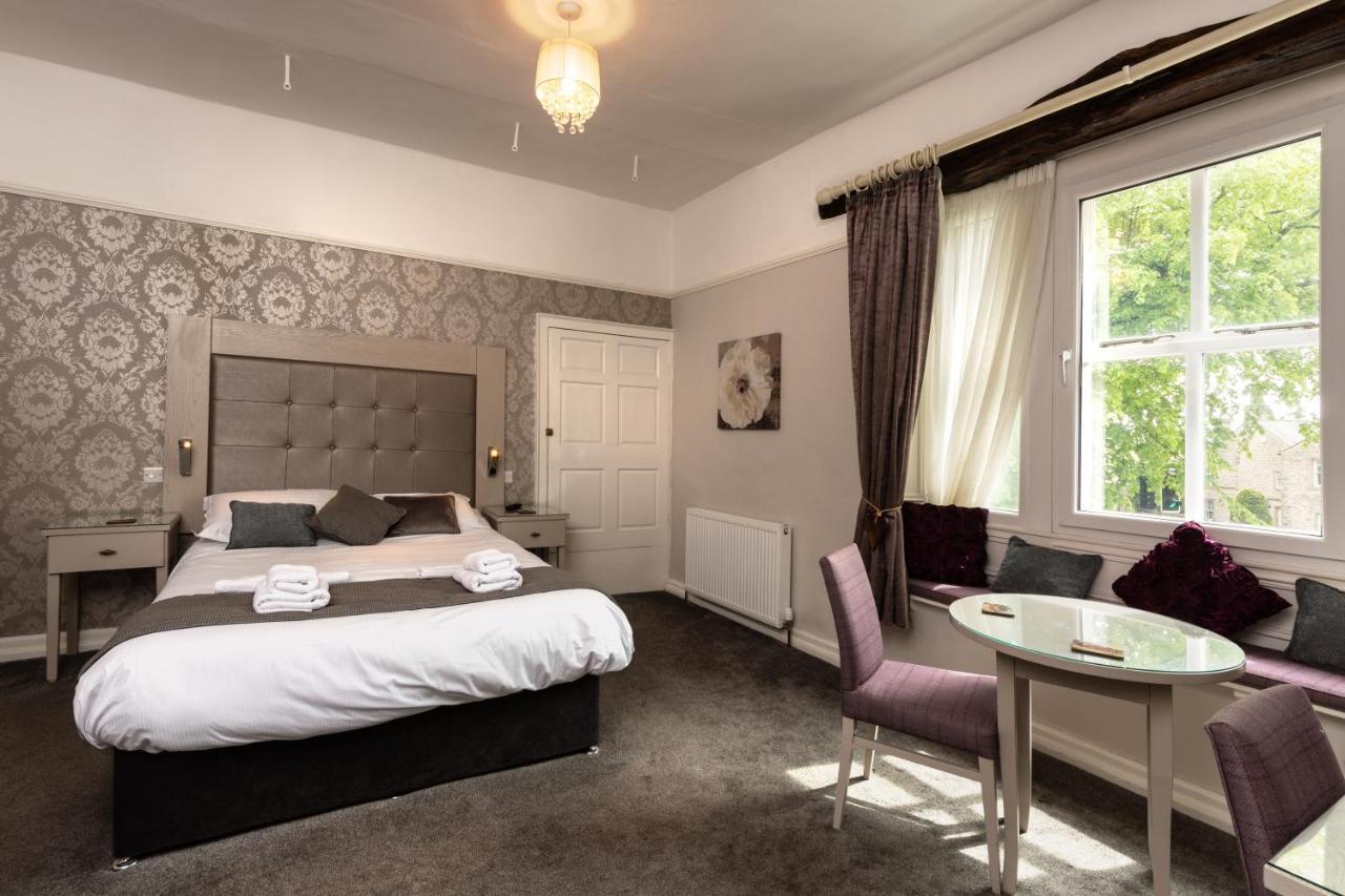 King Room,1593951910:JPEG