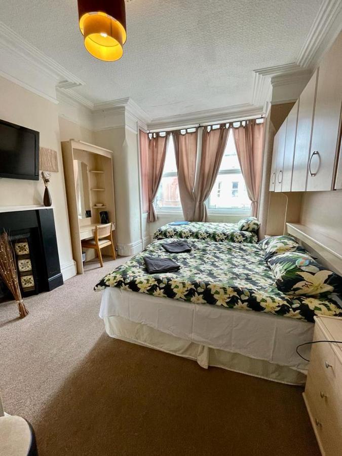 Triple Room with Private Bathroom,1260068431:JPEG